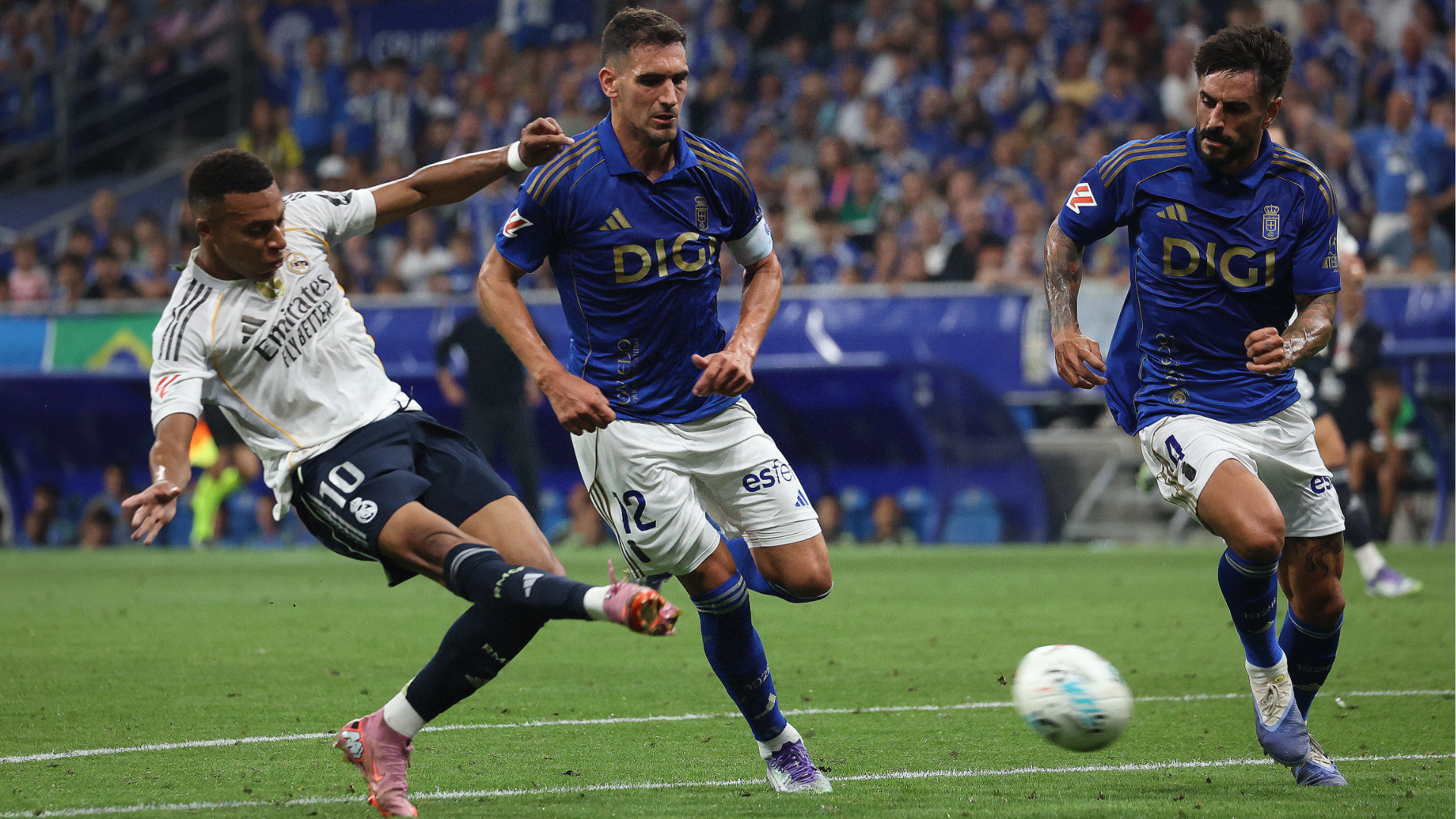 Valencia vs Real Oviedo