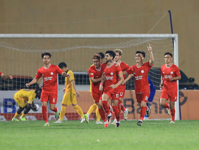 Màn so tài Thể Công Viettel vs SHB Đà Nẵng