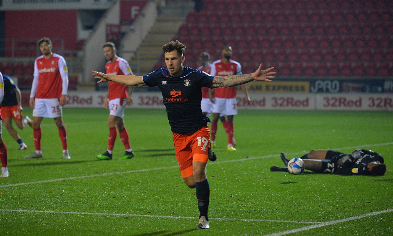 Luton Town vs Rotherham United