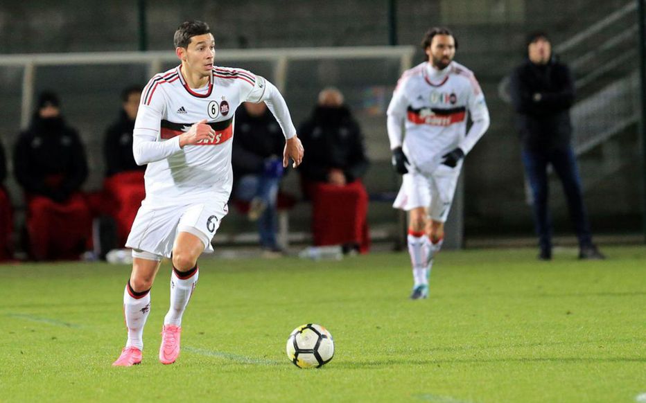 Màn so tài Drancy vs Beauvais