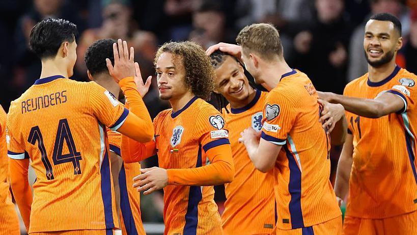 Netherlands 4-0 Lithuania