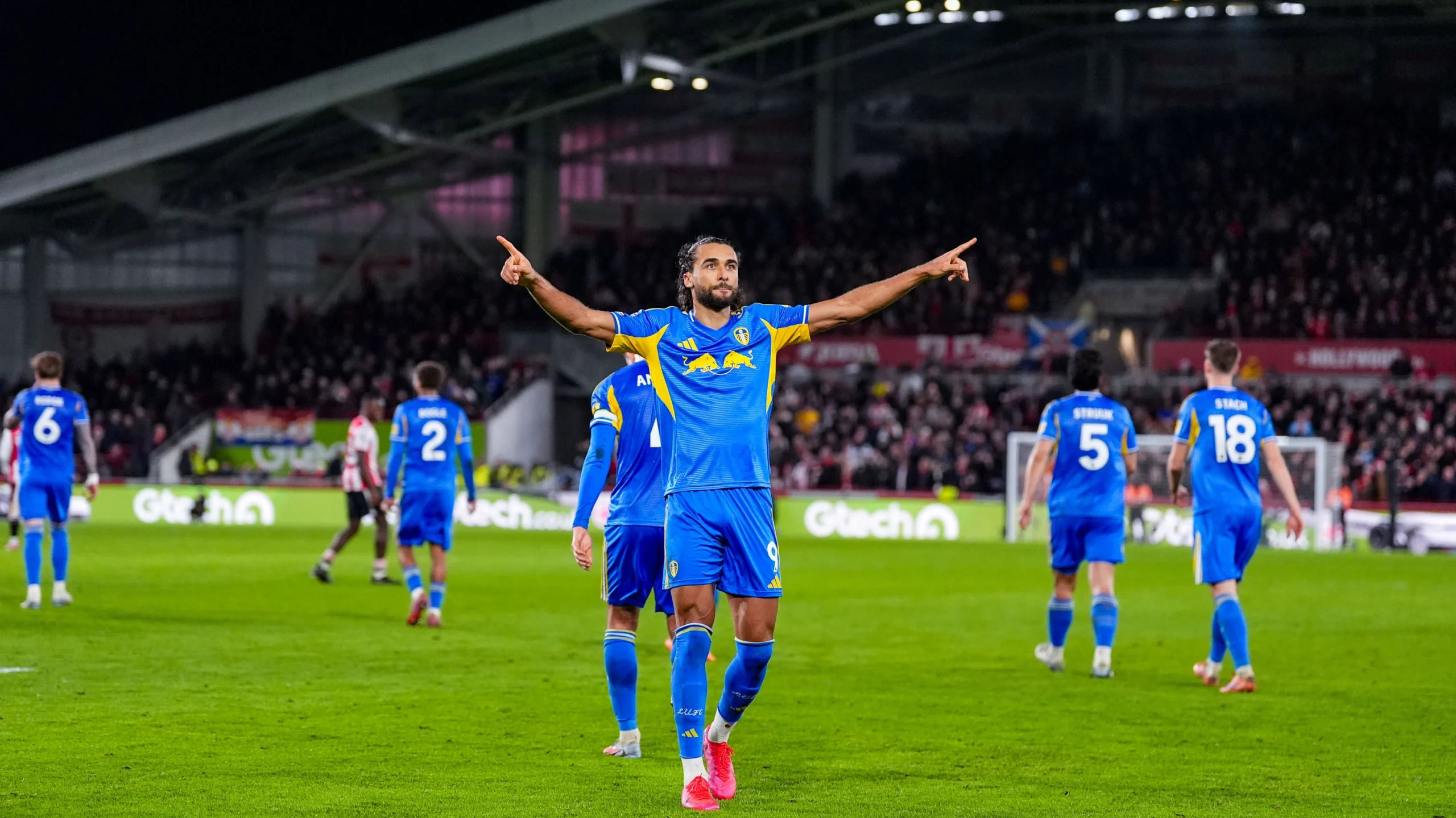 Nhận định Leeds United vs Brentford