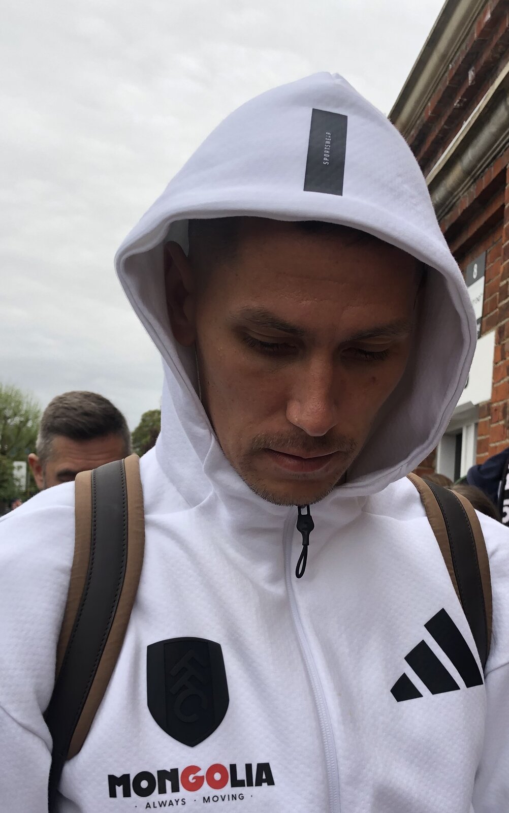 Saša Lukić sau một trận đấu của Fulham tại Ngoại hạng Anh