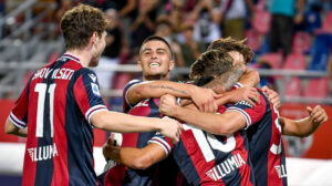 Màn so tài Aston Villa vs Bologna