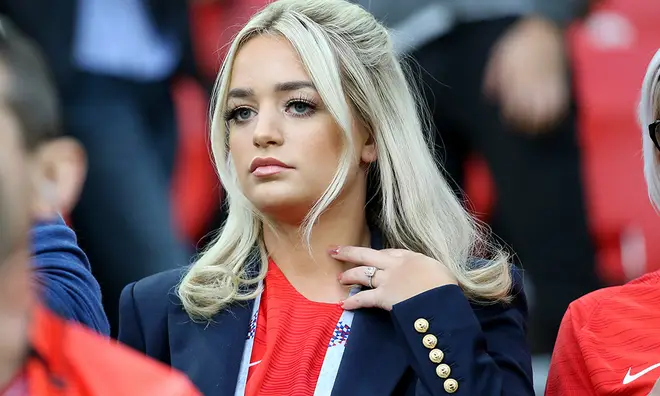 Megan Davison vs Jordan Pickford