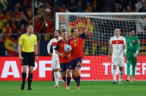 Tây Ban Nha 2-2 Thổ Nhĩ Kỳ