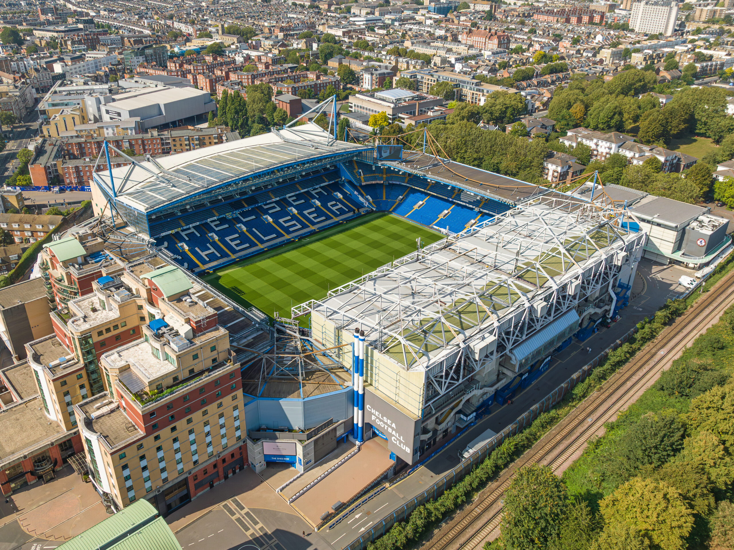 Toàn cảnh sân Stamford Bridge, nơi Chelsea thắng Brighton 4-3
